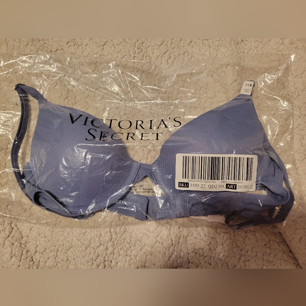 Pink bra. Size 34A. Blue